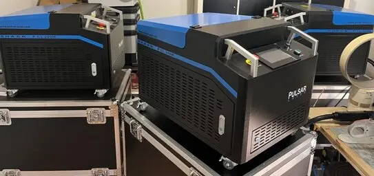 univerzálny a agresívny laserový čistič na všetky povrchy